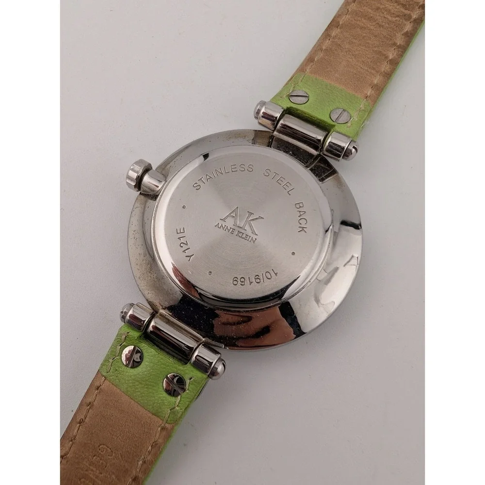 Anne Klein see pictures